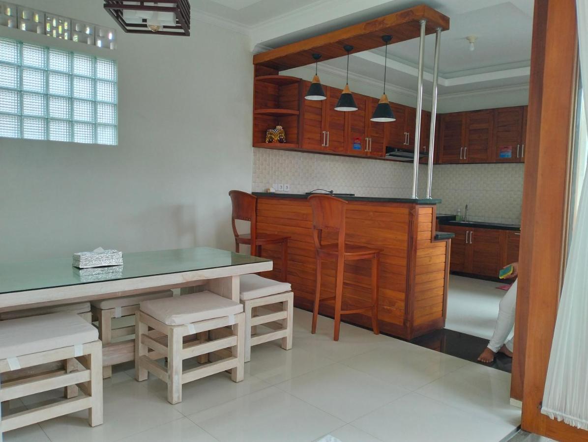 Mandox Villa Bali อูงาซัน ภายนอก รูปภาพ